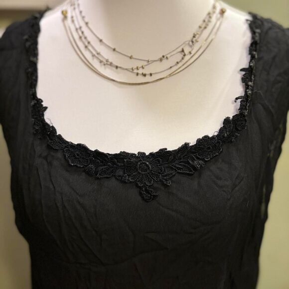 Vtg. Sheer Black Maxi Dress w/ Lace Trim One Size Fits like a 6 - Picture 6 of 8